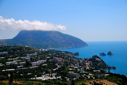 Gánh nặng kinh tế nếu Crimea sáp nhập vào Nga ảnh 1