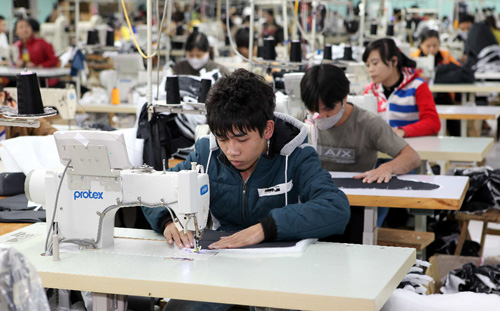 Xuất khẩu dệt may tăng trưởng mạnh ảnh 1
