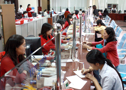 Ngân hàng thừa vốn, doanh nghiệp khó vay ảnh 1