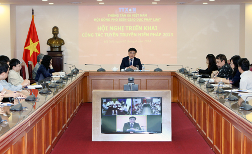 TTXVN tuyên truyền Hiến pháp ảnh 1