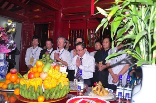 “Linh thiêng cội nguồn 2014” ảnh 4