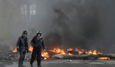 Đặc nhiệm Ukraine loại bỏ một trạm kiểm soát ở Slavyansk ảnh 1