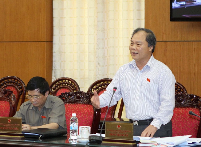 Ưu tiên xây dựng dự án luật, pháp lệnh thể chế hoá quy định Hiến pháp ảnh 1