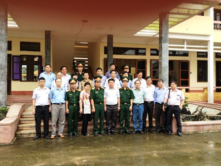 Cựu chiến binh TTXVN giao lưu với Sư đoàn 312 anh hùng ảnh 5