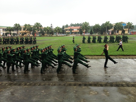 Cựu chiến binh TTXVN giao lưu với Sư đoàn 312 anh hùng ảnh 6
