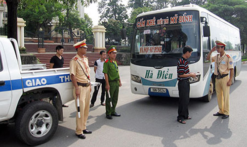 “Hạ nhiệt” tai nạn giao thông ảnh 1