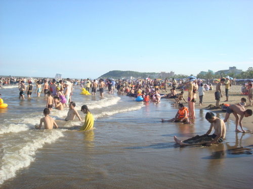 Nghỉ lễ kéo dài, du lịch bội thu ảnh 1