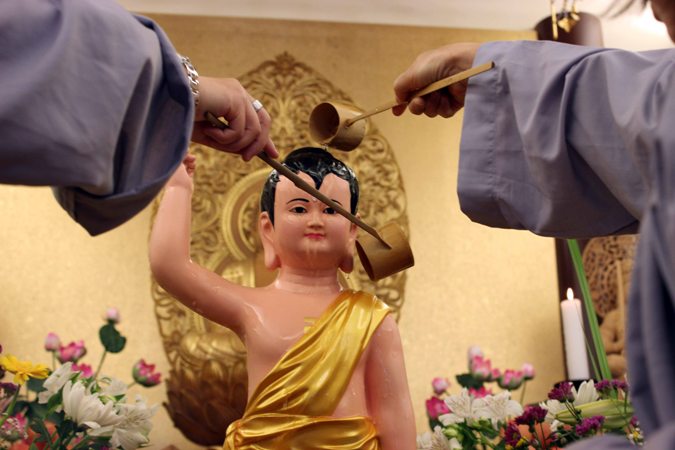 Hội Phật tử Việt Nam tại Nhật Bản đón Lễ Phật đản 2014 ảnh 6
