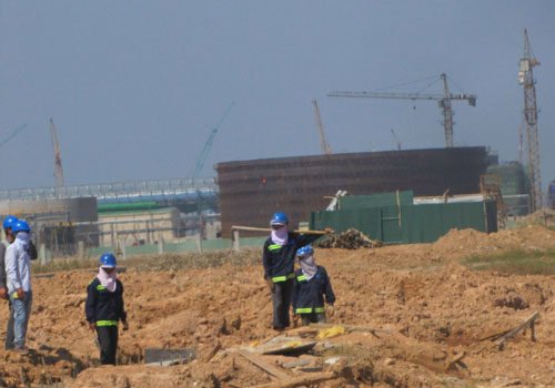 Tạo điều kiện cho công nhân Trung Quốc ở Vũng Áng-Hà Tĩnh về nước ảnh 1