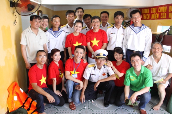 Tự hào khi đặt chân tới Trường Sa ảnh 2