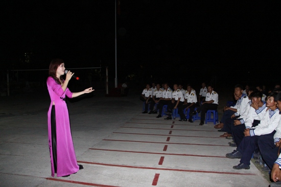 Tự hào khi đặt chân tới Trường Sa ảnh 7