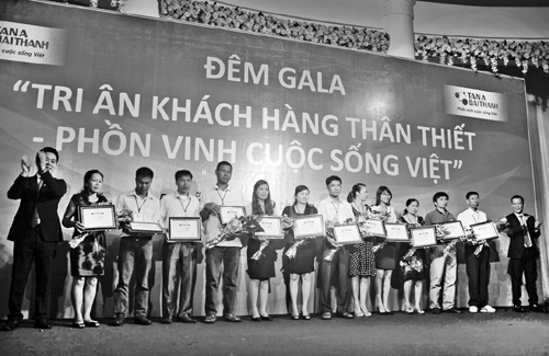 Tân Á Đại Thành tri ân khách hàng thân thiết ảnh 1