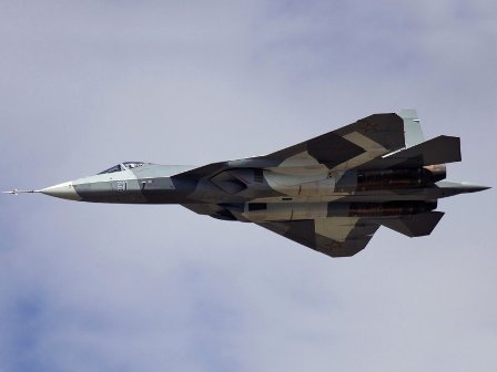 Chiến đấu cơ T-50 của Nga vượt mặt F-35 Mỹ ảnh 1