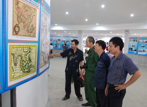 Triển lãm bản đồ, ảnh "Biển đảo trong lòng Tổ quốc" ảnh 1
