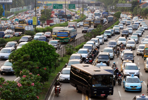 Jakarta đối mặt thách thức giao thông ảnh 1