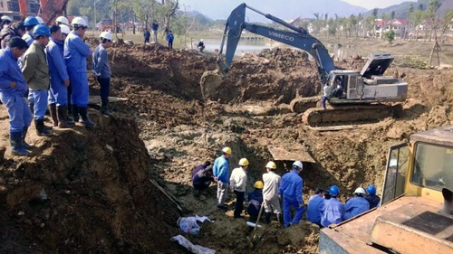 Làm rõ nguyên nhân vỡ đường ống nước sông Đà ảnh 1