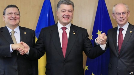 EU ký thỏa thuận liên kết với Ukraine, Gruzia và Moldova ảnh 1