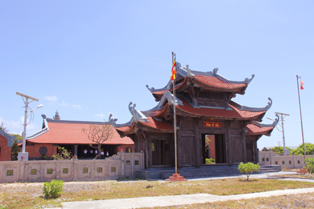 Câu kinh ngân trên ngọn sóng Biển Đông ảnh 1