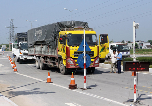 Lập 4 đoàn thanh tra xe quá tải, quá khổ ảnh 1