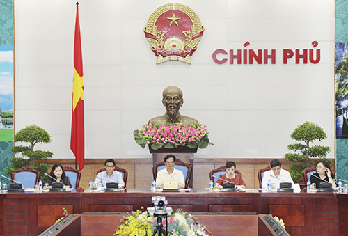 Thực hiện mọi biện pháp ngăn chặn dịch Ebola lây lan vào Việt Nam ảnh 1