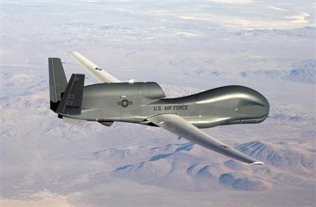Nhật Bản mua 3 máy bay không người lái Global Hawk ảnh 1