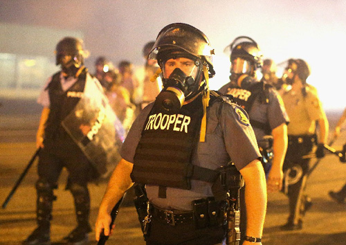 Mỹ bắt giữ hàng chục người ở Ferguson ảnh 1
