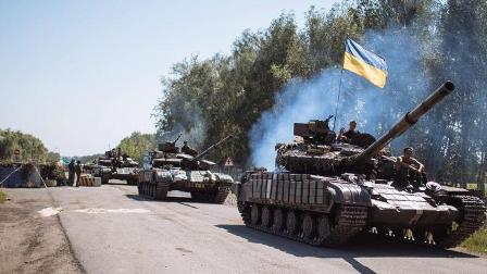 Tại sao khủng hoảng Ukraine là lỗi của phương Tây? Kỳ-1: Khiêu khích Nga ảnh 1
