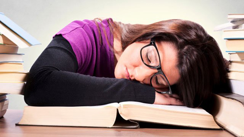 Thiếu ngủ lúc trẻ sẽ dẫn đến béo phì ảnh 1