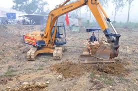 Quảng Ngãi tháo gỡ vướng mắc các dự án giao thông ảnh 1