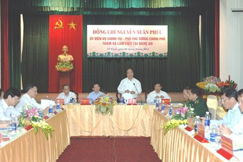 Phó Thủ tướng Nguyễn Xuân Phúc thăm và làm việc tại Nghệ An ảnh 1