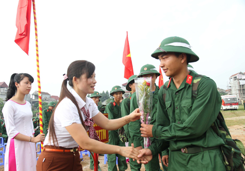 Háo hức Lễ giao nhận quân đợt 2 ảnh 1