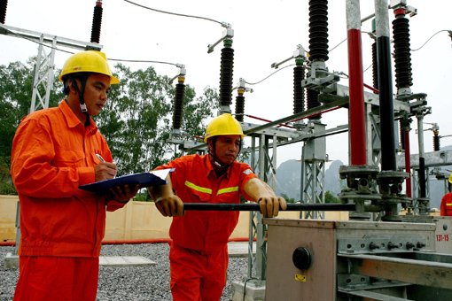 Đưa điện lưới quốc gia ra các huyện đảo ảnh 1