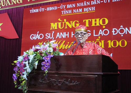 Mừng Giáo sư - Anh hùng Lao động Vũ Khiêu tuổi 100 ảnh 2
