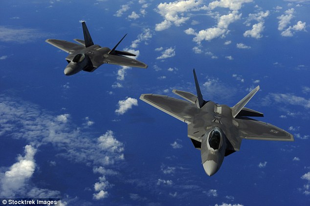 Xem tàu chiến Mỹ phóng Tomahawk vào lãnh thổ Syria ảnh 7