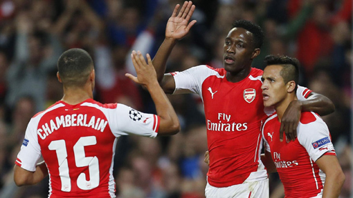 Arsenal thắng đậm, Liverpool thua sốc ảnh 1