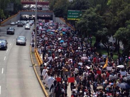 Chính phủ Mexico đối thoại với sinh viên biểu tình ảnh 1
