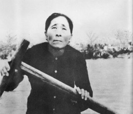 Mẹ Suốt - người mẹ anh hùng trên dòng sông Nhật Lệ ảnh 1