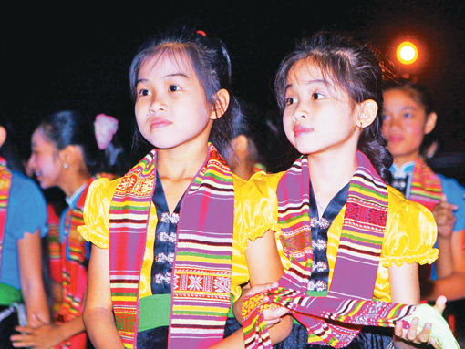 http://media.baotintuc.vn/2014/10/17/22/29/anh-1.jpg