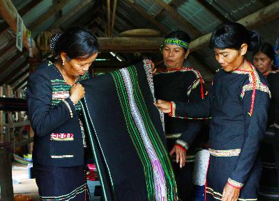Đồng bào thiểu số Tây Nguyên không tin tà đạo 'Hà Mòn'