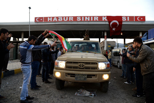 Người Kurd ở Iraq chiến đấu chống IS tại Syria ảnh 1