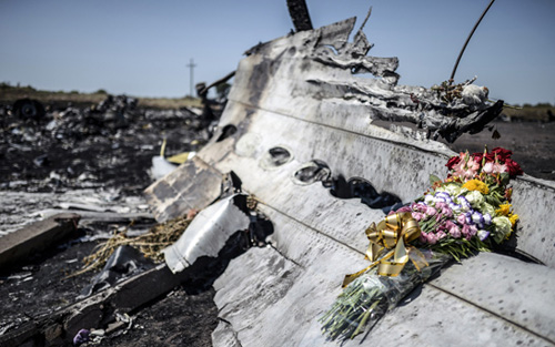 Tổng thống Putin cáo buộc Ukraine cản trở điều tra vụ MH17 ảnh 1