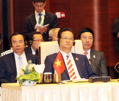 Thủ tướng nêu vấn đề Biển Đông tại Hội nghị ASEAN ảnh 2