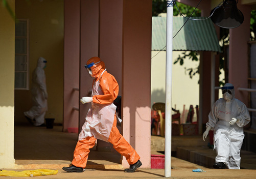 Hơn 5.100 người đã chết vì Ebola ảnh 1