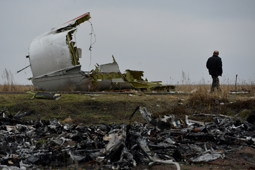 MH17 bị máy bay quân sự Ukraine bắn hạ? ảnh 2