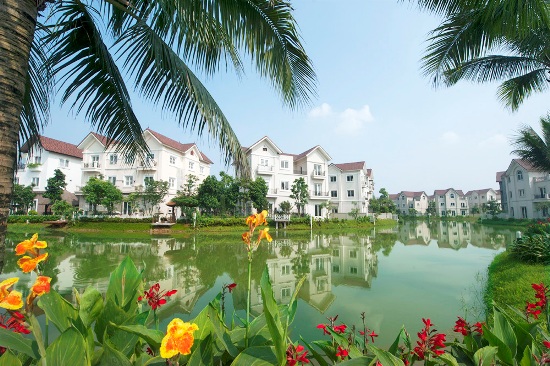 Tặng Mercedes-Benz khi mua biệt thự Vinhomes Riverside ảnh 1