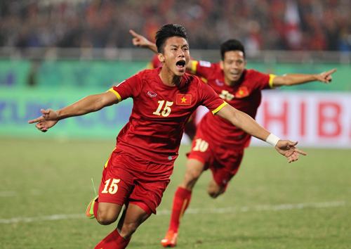 Tuyển Việt Nam tụt 2 bậc trên bảng xếp hạng FIFA tháng 11 ảnh 1