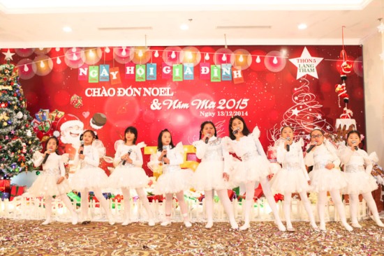 Náo nức không khí Giáng sinh tại Vinhomes Times City ảnh 2
