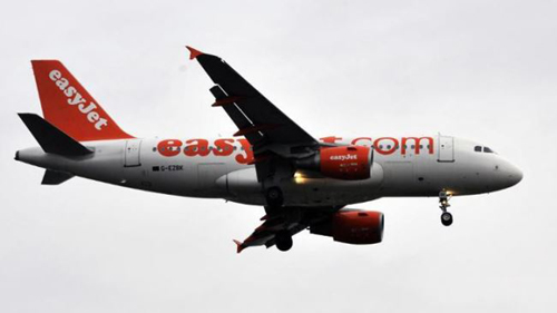 EasyJet hủy hàng chục chuyến bay do đình công ảnh 1