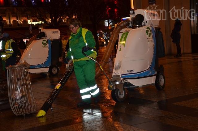 Giáng sinh trên Đại lộ Champs Elysées ảnh 8