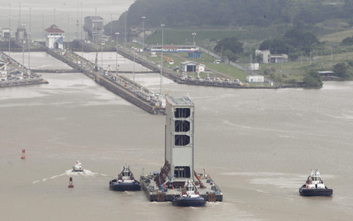 Đòi 737 triệu USD chi phí phụ trội mở rộng kênh đào Panama ảnh 1